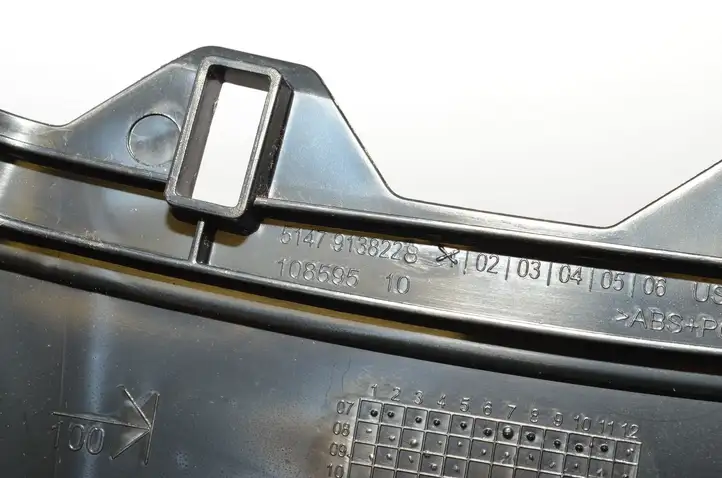 BMW X6 E71 (2008 - 2014) Нижняя обшивка стойки B — фото 5