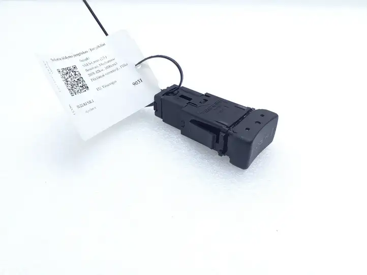 Suzuki SX4 S-Cross (2013 - 2021) 18621M0 Включатель обогрева — фото 2