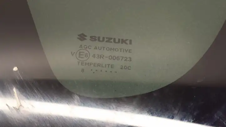 Suzuki SX4 S-Cross (2013 - 2021) 43R006723 Заднее боковое стекло — фото 2