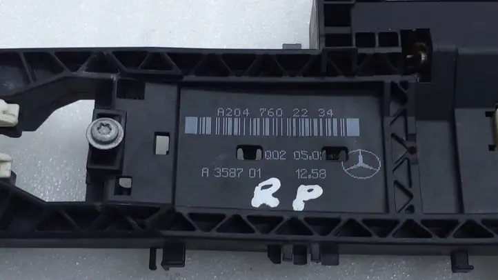 Mercedes-Benz B-class W246 (2014 - 2018) A2047602234 Наружная ручка двери — фото 2