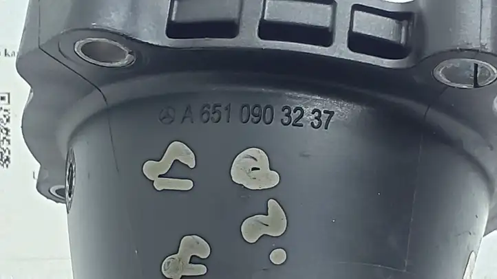 Mercedes-Benz B-class W246 (2014 - 2018) A6510903237 Детали воздухозаборника — фото 3