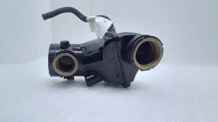 Mercedes-Benz B-class W246 (2014 - 2018) A6510900409 Детали воздухозаборника — фото 4