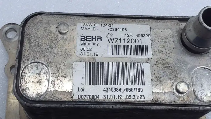 Mercedes-Benz B-class W246 (2011 - 2014) 70364196 Кронштейн масляного фильтра — фото 2