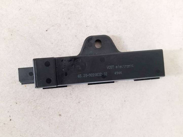 BMW 3 F30 F35 F31 (2012 - 2018)  6520922083202 Другой датчик
