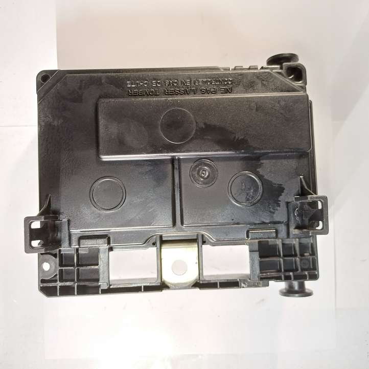 Peugeot 407 (2004 - 2011)  9661682580 Модуль управления BSM