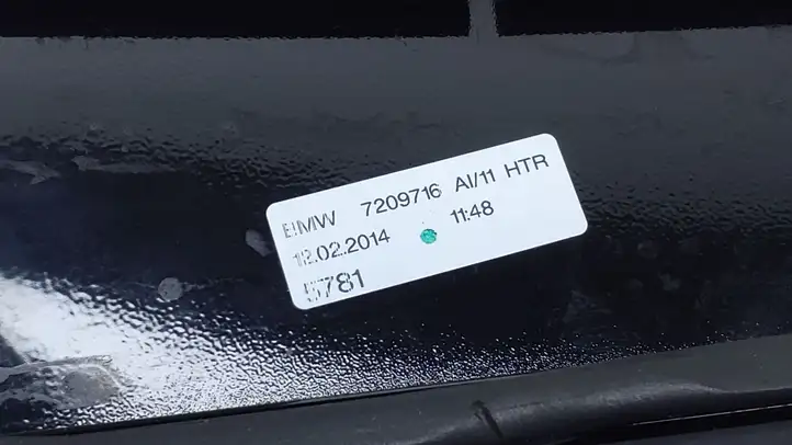 BMW 5 F10 F11 (2009 - 2016) 7209716 Накладка стекла задней двери — фото 2