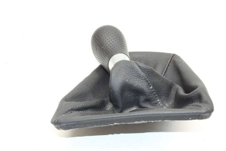 BMW 3 E92 E93 (2005 - 2014)  8037309 Отделка рычага переключения передач (кожа, головка)