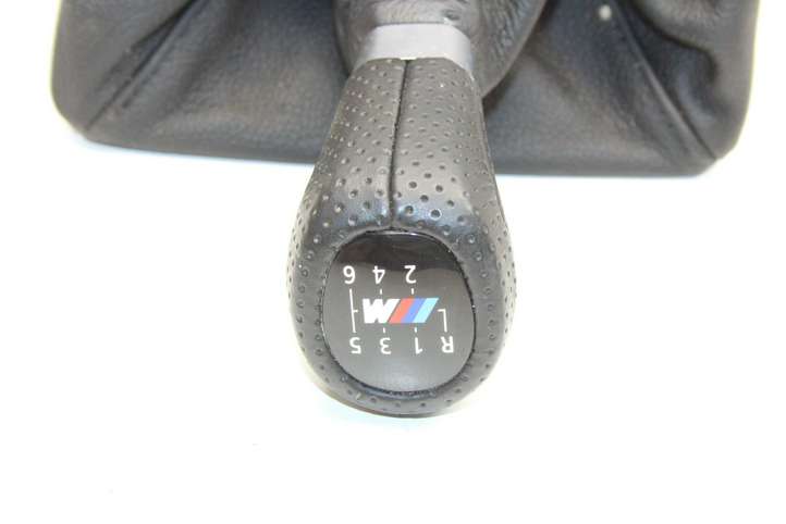 BMW 3 E92 E93 (2005 - 2014)  8037309 Отделка рычага переключения передач (кожа, головка)