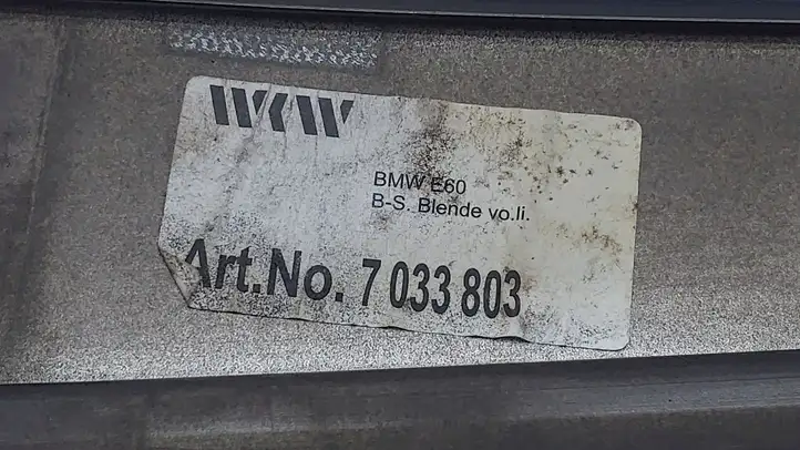BMW 5 E60 E61 (2004 - 2010) 7033803 Накладка стекла передней двери — фото 3
