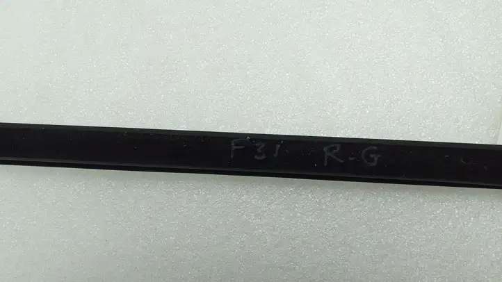 BMW 3 F30 F35 F31 (2012 - 2018) 7258331 Накладка стекла задней двери — фото 6