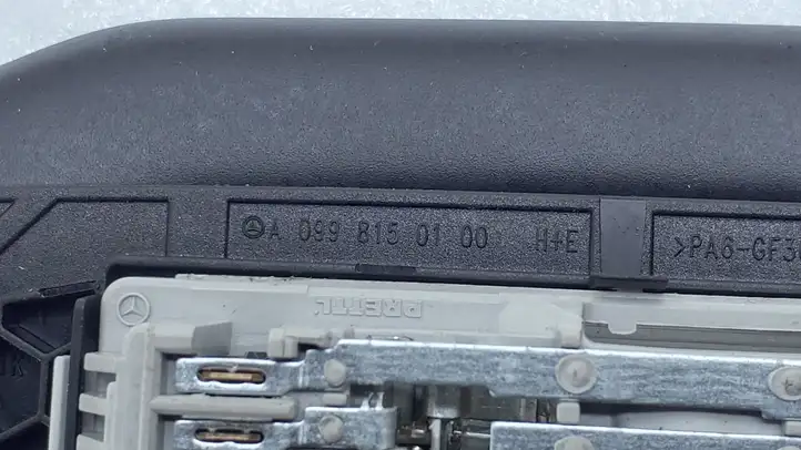 Mercedes-Benz B-class W246 (2014 - 2018) A0998150100 Потолочная ручка задняя — фото 4