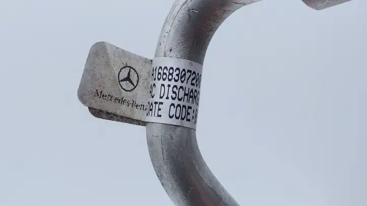 Mercedes-Benz ML W166 (2012 - 2017) A1668307200 Трубки и шланги кондиционера — фото 2