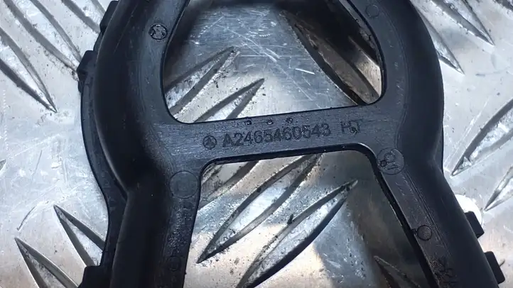 Mercedes-Benz A W176 (2012 - 2018) A2465460543 Прочие детали днища — фото 2