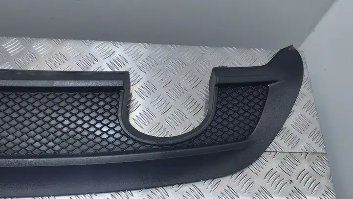 Mercedes-Benz A W176 (2012 - 2018) A1768852425 Нижняя часть переднего бампера — фото 6