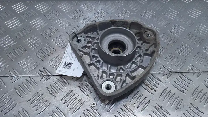 Mercedes-Benz A W176 (2012 - 2018) A2463230020 Верхняя опора пружины — фото 3