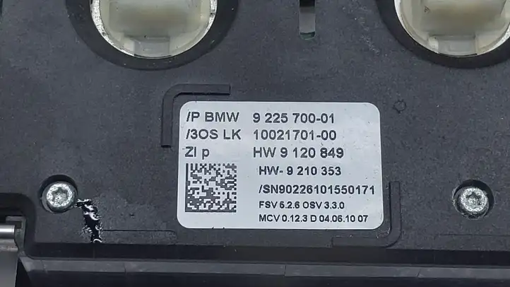 BMW Z4 E89 (2009 - 2017) 9225700 Передняя подсветка — фото 3