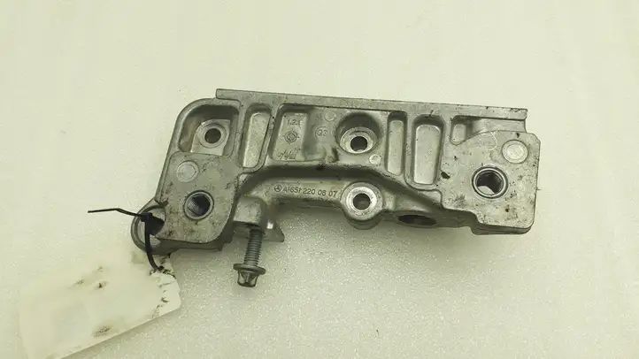 Mercedes-Benz A W176 (2012 - 2018) A6512200607 Кронштейн двигателя — фото 4