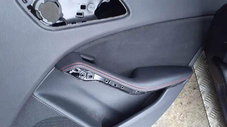 Mercedes-Benz A W176 (2012 - 2018) Комплект салона — фото 3