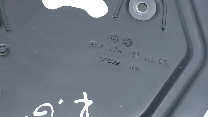 Mercedes-Benz A W176 (2012 - 2018) A1767320295 Прочая отделка задней двери — фото 2