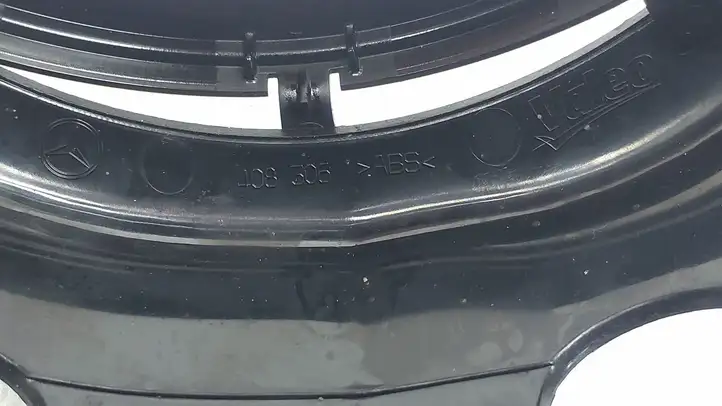 Mercedes-Benz A W176 (2012 - 2018) A2054640100 Прочие детали салона — фото 2