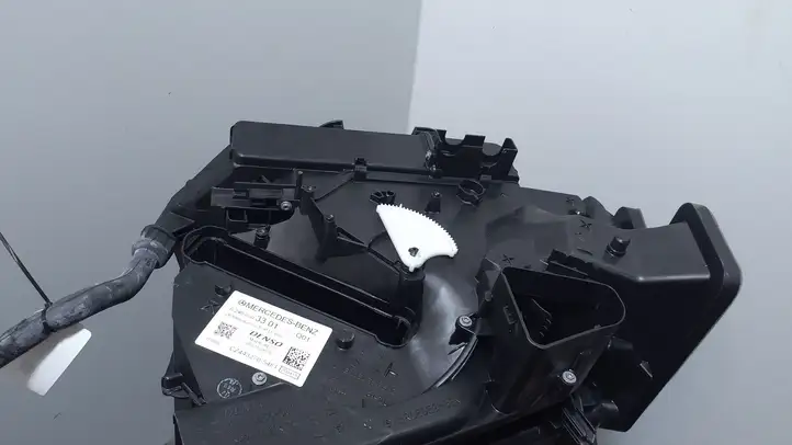 Mercedes-Benz A W176 (2012 - 2018) CZ116456381 Комплект системы вентиляции салона — фото 8