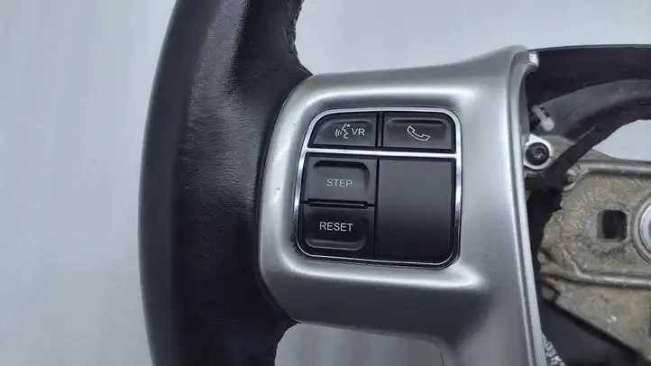 Dodge Grand Caravan (2007 - 2020) 4351190 Руль — фото 17