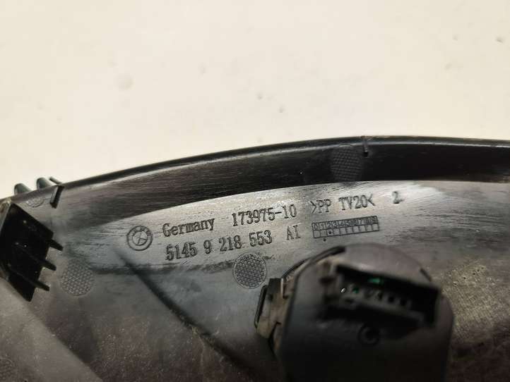 BMW 3 F30 F35 F31 (2012 - 2018)  9218553 Отделочный щит панели (боковой)
