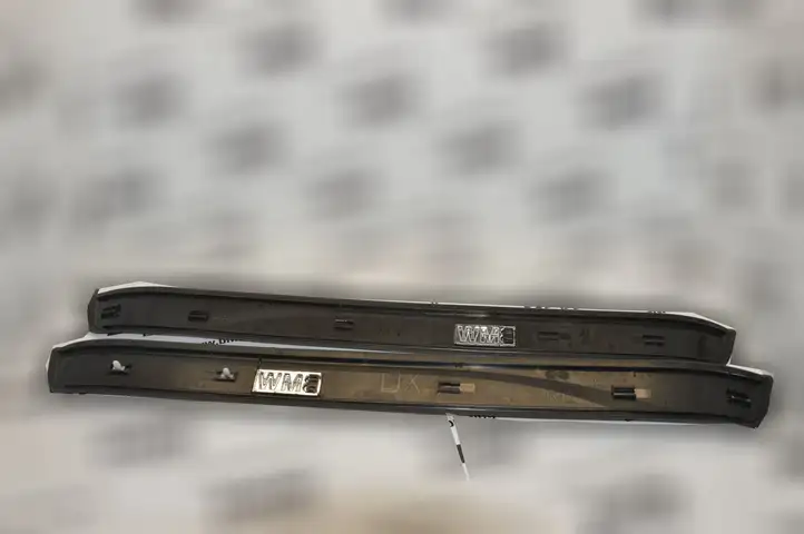BMW 3 E90 E91 (2005 - 2012) 7060280 Внутренняя обшивка порога (комплект) — фото 4