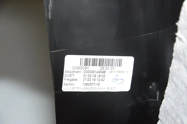 BMW i3 (2013 - ) 7272427 Обшивка стойки C — фото 5