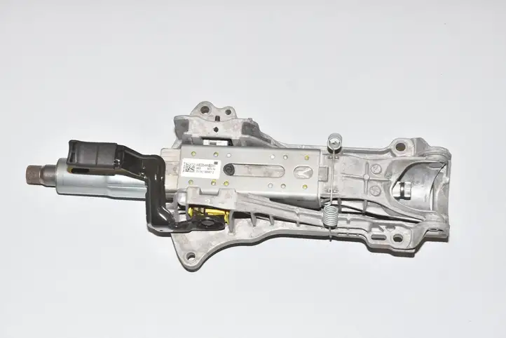 Mercedes-Benz C W205 (2014 - 2021) A2054601301 Комплект оси рулевого колеса — фото 2