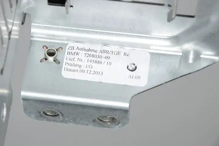 BMW 3 F30 F35 F31 (2012 - 2018) 8012456 Держатель шторки — фото 10