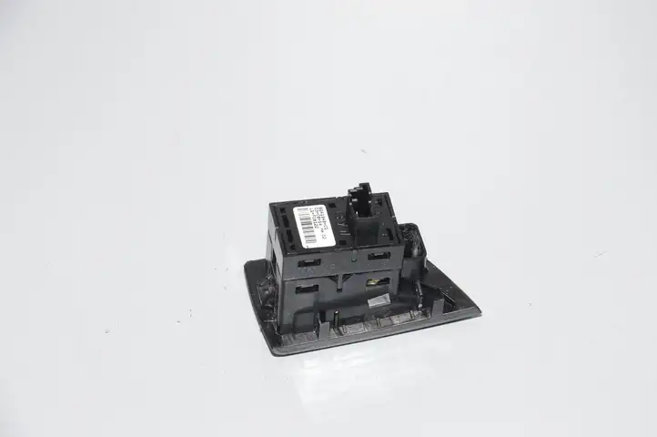 BMW 5 F10 F11 (2009 - 2016) 9241949 Блок кнопок стеклоподъемников — фото 5