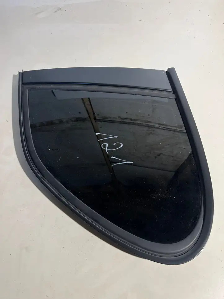 Porsche Cayenne (9PA) (2002 - 2010) 7L5845298BA Заднее боковое стекло — фото 1