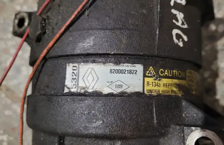 Renault Laguna II (2001 - 2005) 8200021822 Компрессор (насос) кондиционера воздуха — фото 6