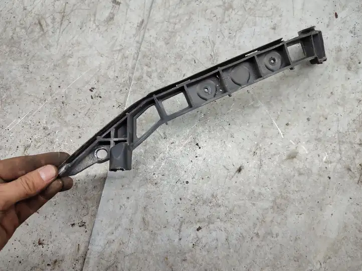 Opel Meriva A (2002 - 2006) 93330081 Кронштейн заднего бампера — фото 4