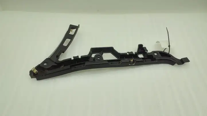 Land Rover Discovery 3 - LR3 (2004 - 2009) DQN000071 Кронштейн заднего бампера — фото 1