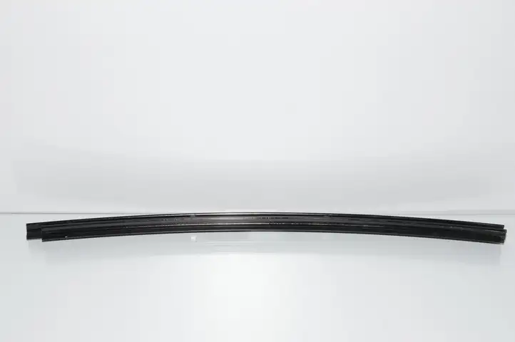BMW X3 G01 (2018 - 2024) 7410047 Накладка стекла задней двери — фото 5