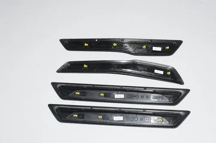 BMW 3 F30 F35 F31 (2012 - 2018) 7289217 Внутренняя обшивка порога (комплект) — фото 6