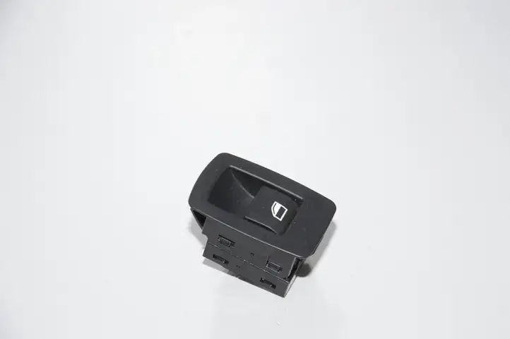 BMW 3 F30 F35 F31 (2012 - 2018) 9208106 Блок кнопок стеклоподъемников — фото 1