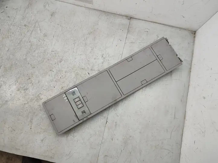 Opel Signum (2002 - 2008) 24436069 Потолочный очечник — фото 1