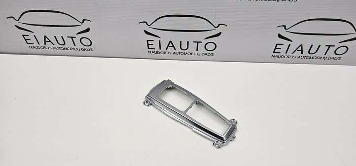 BMW X5 E70 (2006 - 2013)  6975467 Рамка рычага переключения передач