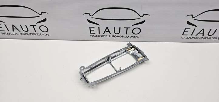 BMW X5 E70 (2006 - 2013)  6975467 Рамка рычага переключения передач