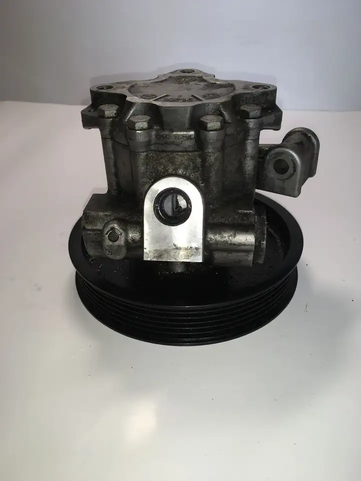 Mercedes-Benz Sprinter W901 W902 W903 W904 (1995 - 2007) A0034667201 Насос ГУР — фото 3