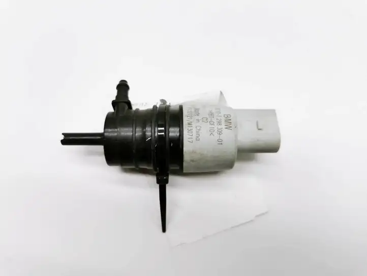 BMW 3 F30 F35 F31 (2012 - 2018) 7298309 Насос омывателя стекла — фото 1