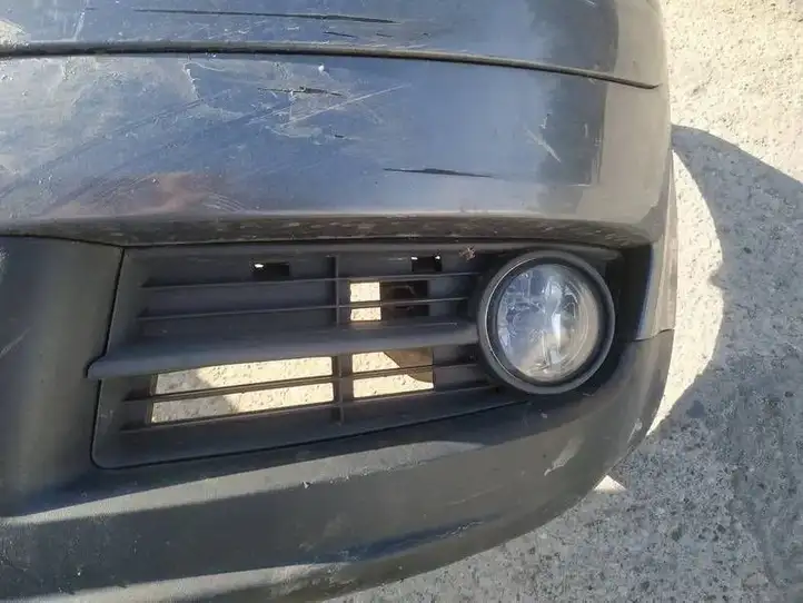 Volkswagen Touran I (2003 - 2010) Нижняя решетка переднего бампера — фото 1