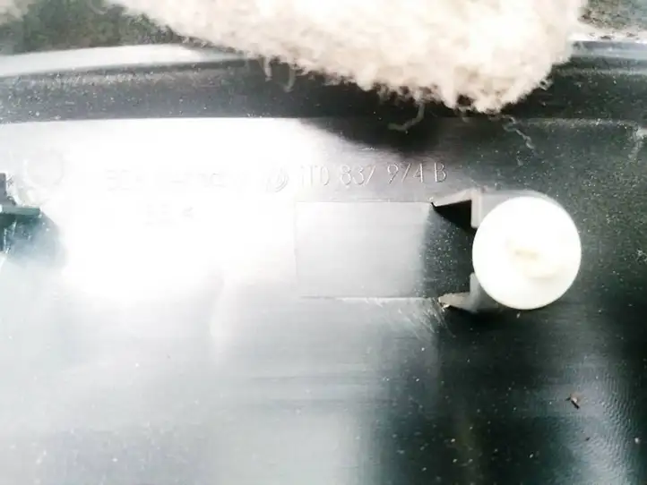 Volkswagen Touran I (2003 - 2010)  1T0837974B Другая деталь салона