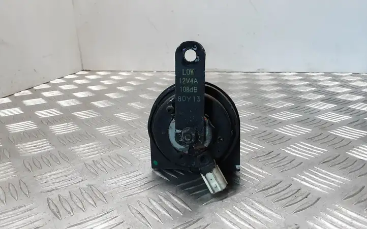 Honda Accord (2008 - 2016)  80Y13 Звуковой сигнал