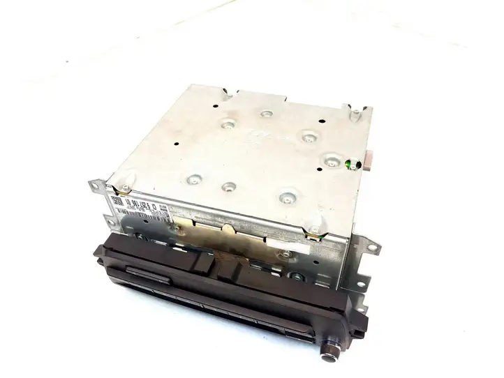 BMW X1 E84 (2009 - 2015)  9257186 Радио/ проигрыватель CD/DVD / навигация