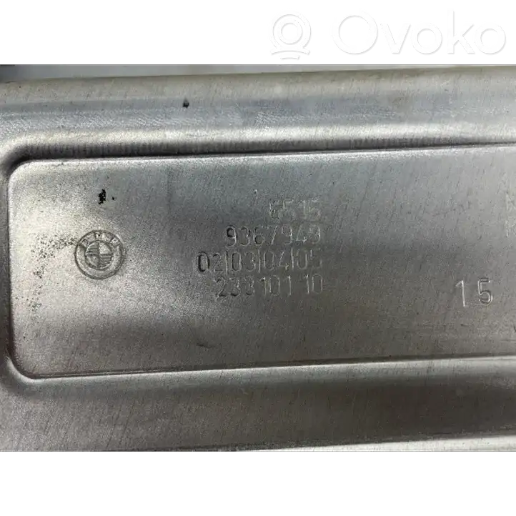 BMW 5 G30 G31 (2016 - ) 9367949 Кронштейн усилителя звука — фото 4
