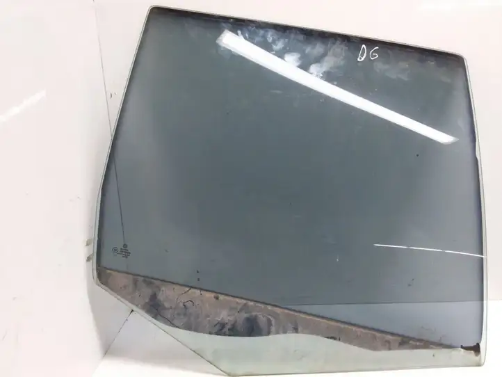 Volkswagen Golf IV (1998 - 2005)   Основное стекло задних дверей